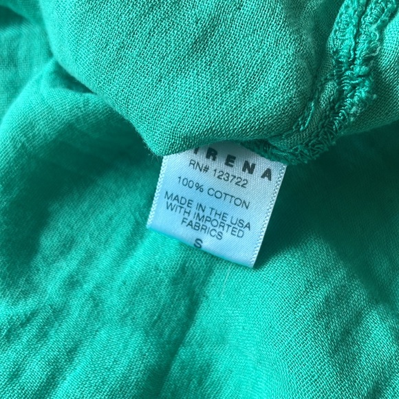 SOLD- XiRENA Avery Top in Nettle Green - Picture 7 of 7